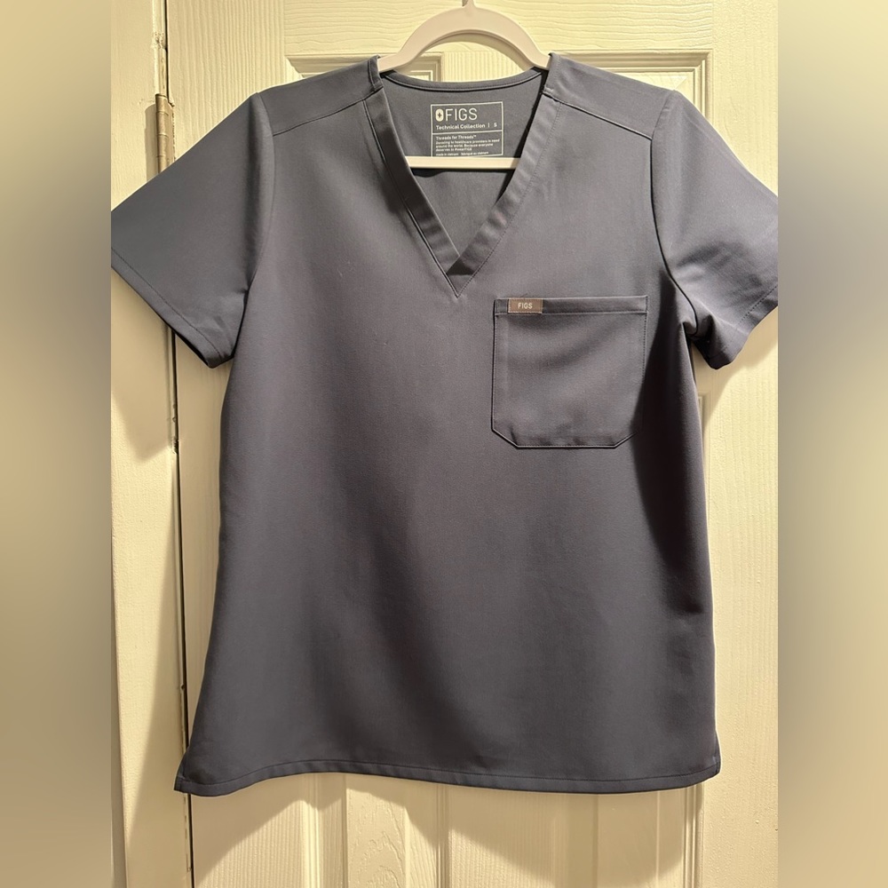Figs Catarina Top Size Small Space Navy Good Condition